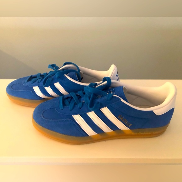 Adidas Gazelle size 6 blue - Picture 1 of 4